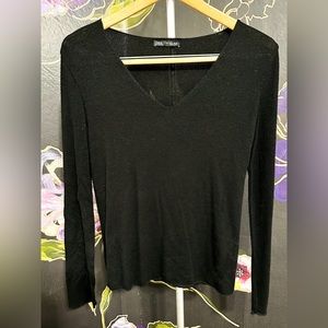 Lightweight black V neck Zara sweater
